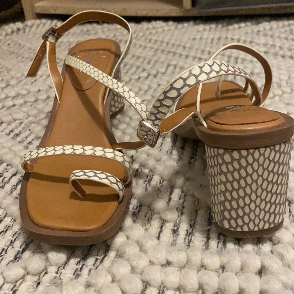 Never worn tan block heel